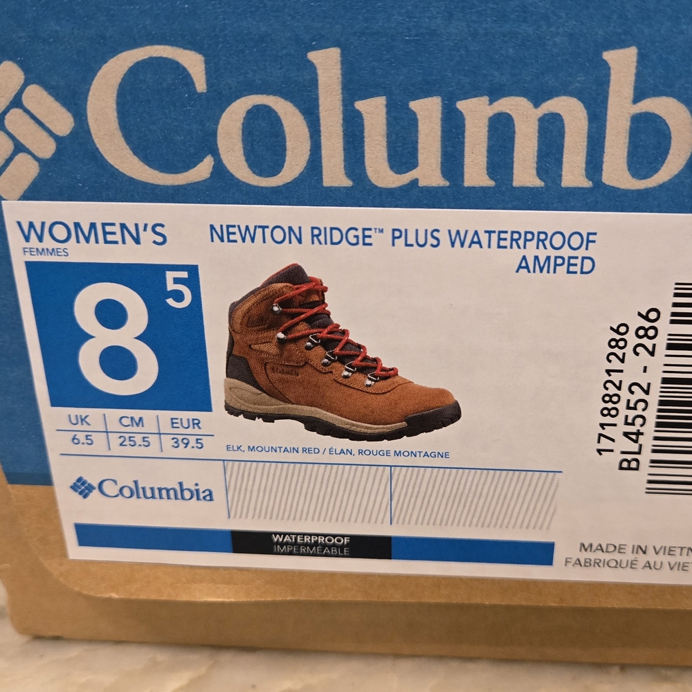 Columbia Women's Newton Ridge Plus Waterproof Boots - Tan and Red